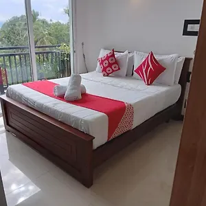 Seven Kandy Hills Hotel